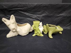 lot 351 image: Vintage Ceramic Planter Set with Whimsical Characters