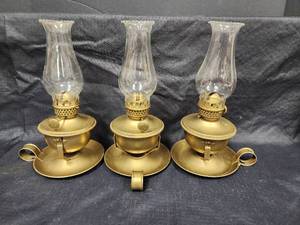 lot 368 image: Vintage Convertible Brass Oil Lamp Set of 3