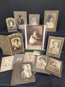 lot 120 image: Vintage Early 1900s Photography Collection