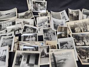 lot 128 image: Vintage Black and White Photographs