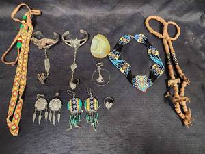 lot 196 image: Native American Style Jewelry and Accessories Collection