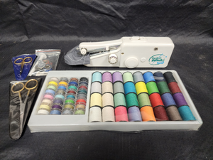 lot 438 image: Perfect Stitch Pro and Thread Kit