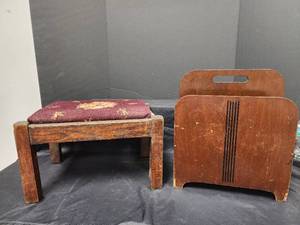 lot 519 image: Antique Foot Stool and Magazine Rack