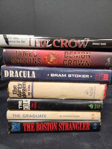 lot 533 image: Assortment of Hardcover Books