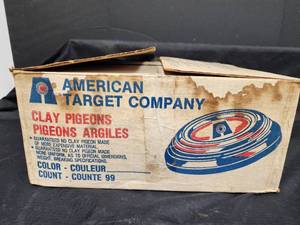 lot 559 image: American Target Company Clay Pigeons 58ct
