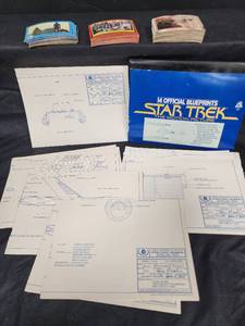 lot 582 image: Star Trek 14 Official Blueprints and Asst Trading Cards