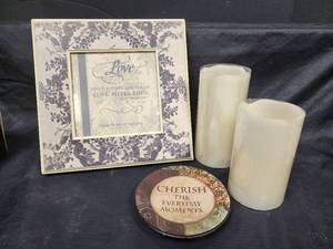 lot 591 image: Picture, Battery Candles and more