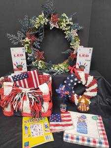 lot 596 image: Independence Day Celebration Decor