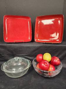 lot 608 image: 2 Platters, 2 Glass Dishes and Faux Fruit