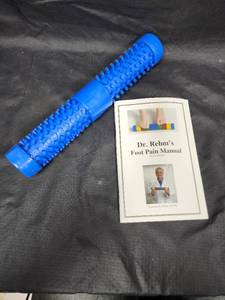 lot 624 image: Dr. Rehms Foot Pain Manual and Roller