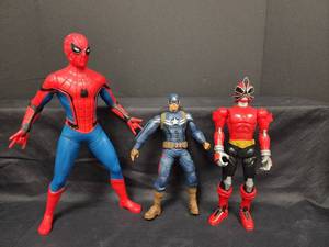 lot 19 image: Marvel Action Figure Lot - Spider-Man, Captain America, and Power Ranger