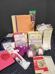 lot 656 image: Crafting, Sewing and Scrapbooking Supplies