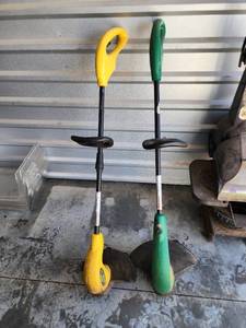 lot 97 image: Weed Eater TwistN Edge RTE12C and RTE15 String Trimmers (untested)