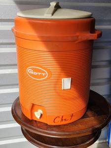lot 692 image: 10 Gallon Gott Insulated Water Cooler - Orange Industrial Beverage Dispenser