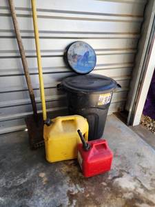 lot 697 image: Garage Storage Lot - Fuel Cans, Tools & Trash Can