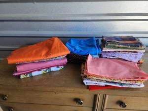 lot 730 image: Mixed Fabric Lot - Cotton Prints and Solid Colors