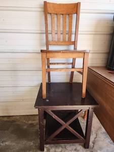 lot 815 image: Wooden Side Table and Chair
