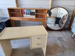 lot 825 image: FQ Oak Headboard with Mirror, Cream Desk, and 43 Diameter Mirror