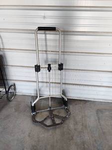 lot 831 image: Folding Hand Truck Dolly with Aluminum Frame