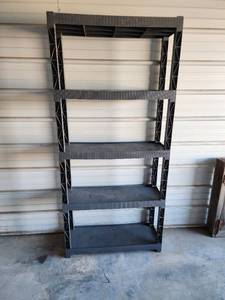 lot 836 image: Plastic Storage Shelf Unit - 5 Tier 33x12x73