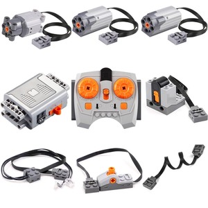 lot 7627002 image: 9-in-1 Motor Kit Compatible with Lego Power Functions Technic Remote Control Set with Battery Box Engine Parts Motor Controller Steering Servo Motor Building Block Motor Gears Starter (9 in 1 Set)