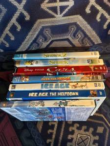 lot 7563 image: Kid DVD lot