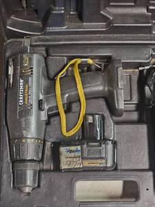 lot 7664 image: Craftsman Industrial 38-in Cordless Drill with Case