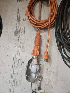 lot 7671 image: Extension Cord Lot with Light