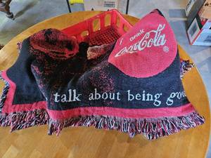 lot 7710 image: Vintage Christmas Santa Coca-cola Throw Blanket