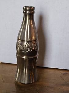 lot 7733 image: Vintage Coca-Cola Metallic Bottle Collectible
