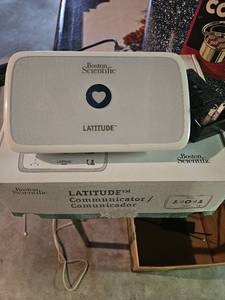 lot 7798 image: Lattitude Communicater