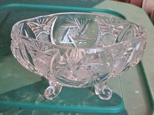 lot 7813 image: Vintage Cut Crystal Footed Bowl