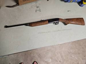 lot 7722 image: Vintage BB Gun