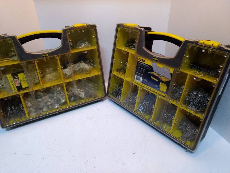 lot 618 image: Stanley Professional Deep organizers