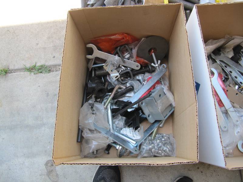 lot 337 image: Industry- Pallet Full Of Bolts Nuts ,Misc Bolts and Nuts Automotive and Industrial