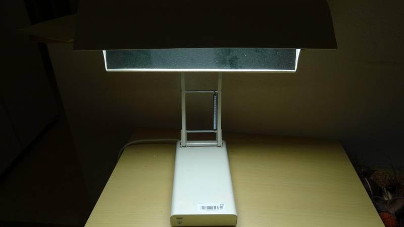 lot 733 image: Northern light desk lamp