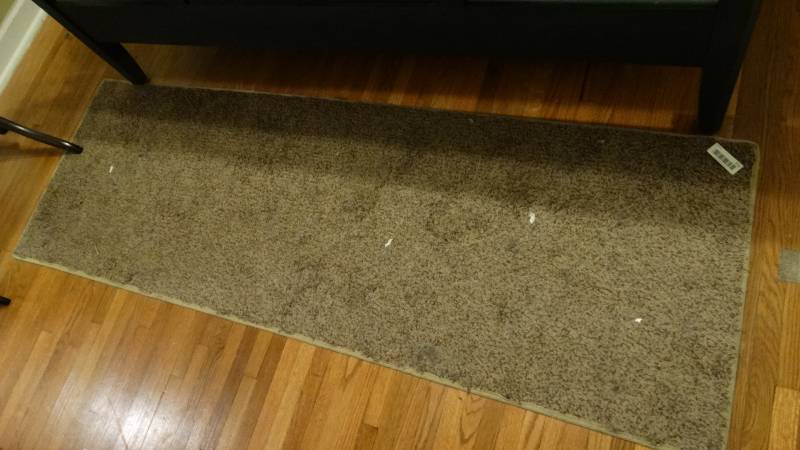 lot 771 image: 2 floor rugs