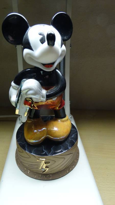 lot 800 image: Mickey Mouse 75th Anniversary statue