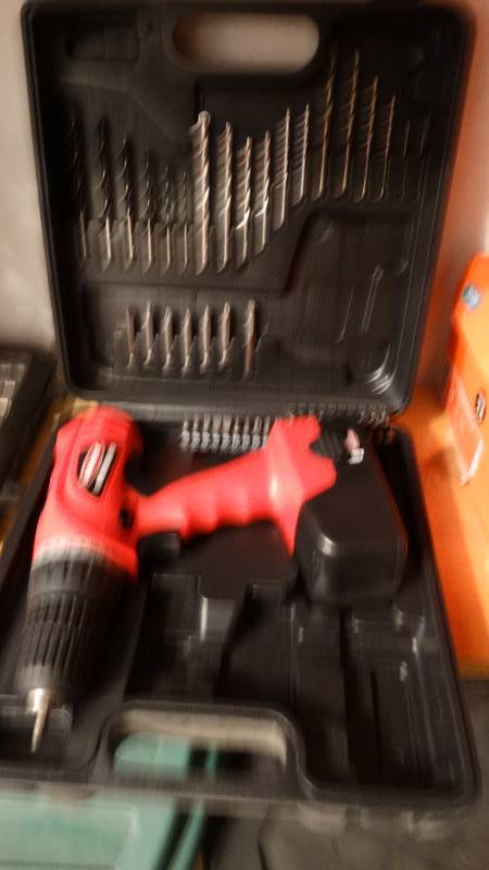 lot 831 image: 18 volt cordless drill in case