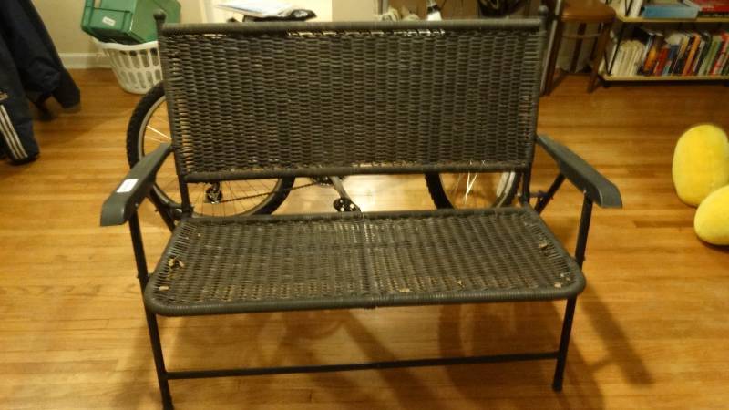 lot 850 image: Folding patio bench