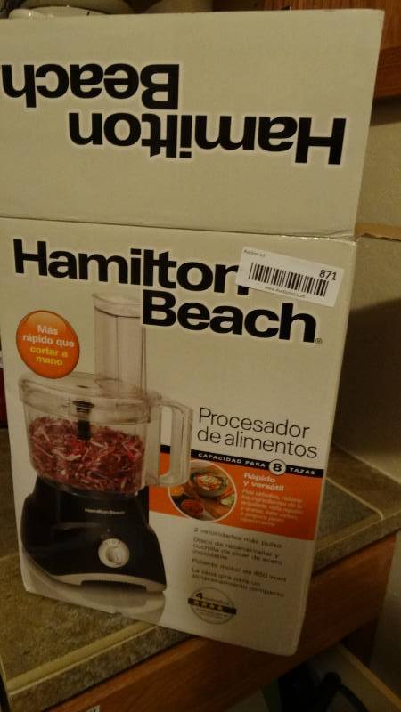 lot 871 image: Hamilton Beach food processor in box