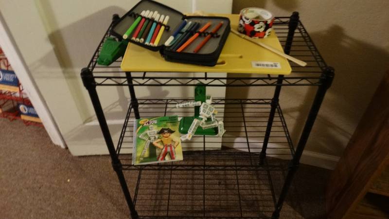lot 907 image: Metro style rack w art supplies