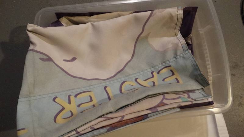 lot 973 image: Assorted yard flags