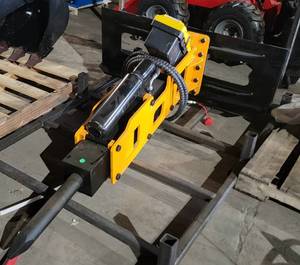 lot 1394 image: Unused - Industrial Commercial Skid Steer Breaker Hammer 680 Attachment