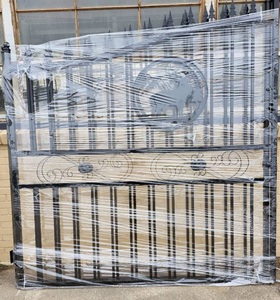 lot 1428 image: Unused - HYGE - 14FT Bi-Parting Iron Gate - Deer Artwork Model HG14L