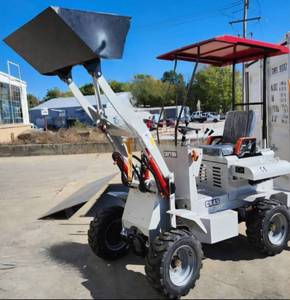 lot 1258 image: CAPTOK 4X4 Wheeled Loader with Articulated Steering   Model CK45 - Machine Weight 700KG1675lbs - Bucket Capacity 0.45m -13.5HP