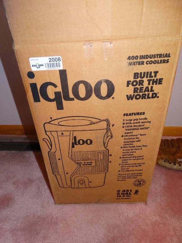 lot 2008 image: Igloo 5 gallon Cooler.