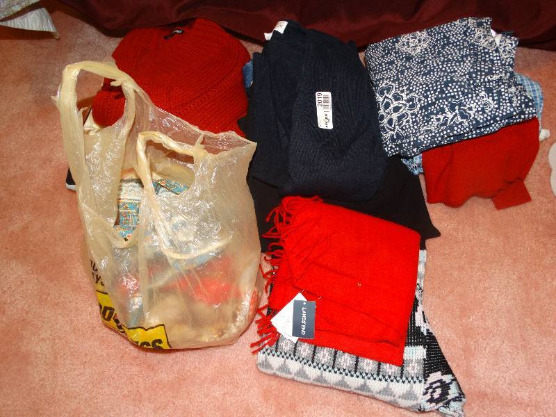 lot 2019 image: Lot of Ladies Clothing.
