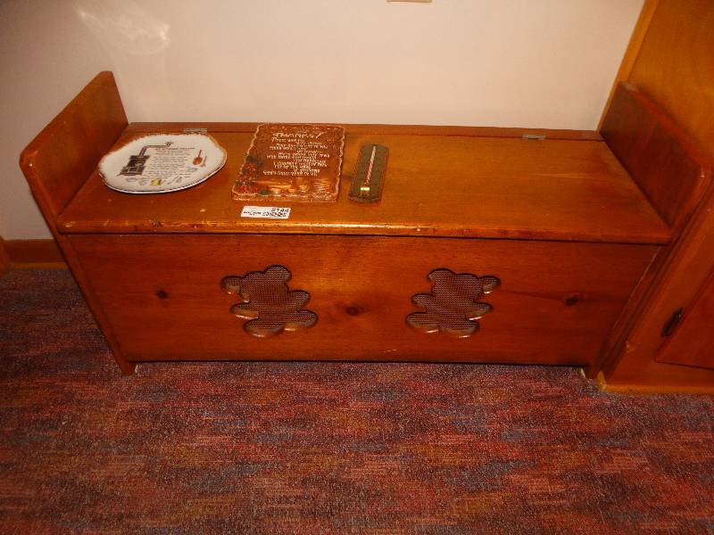 lot 2144 image: Wood Storage Bench, Wall Decor, Thermometer.