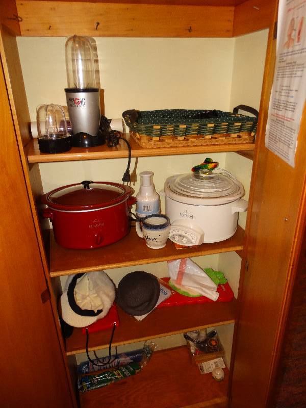 lot 2145 image: Kitchen Appliances & misc. in Cabinet bottom.